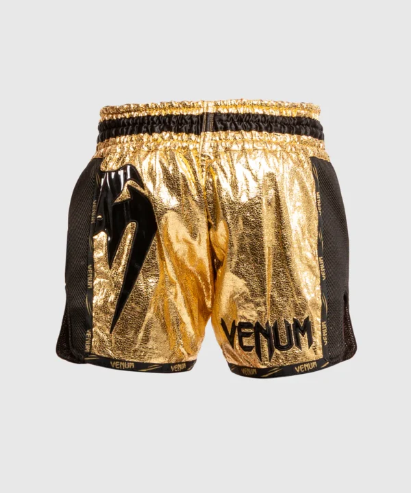 Giant Foil